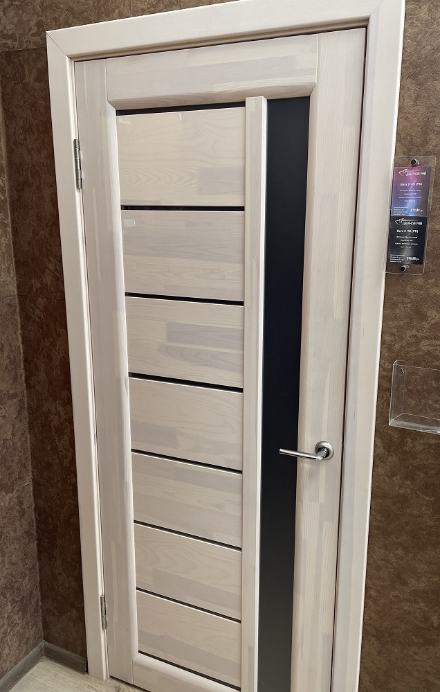 Межкомнатные двери Вилейка Сосна / ЧО Вега 9 Белый КОМПЛЕКТ